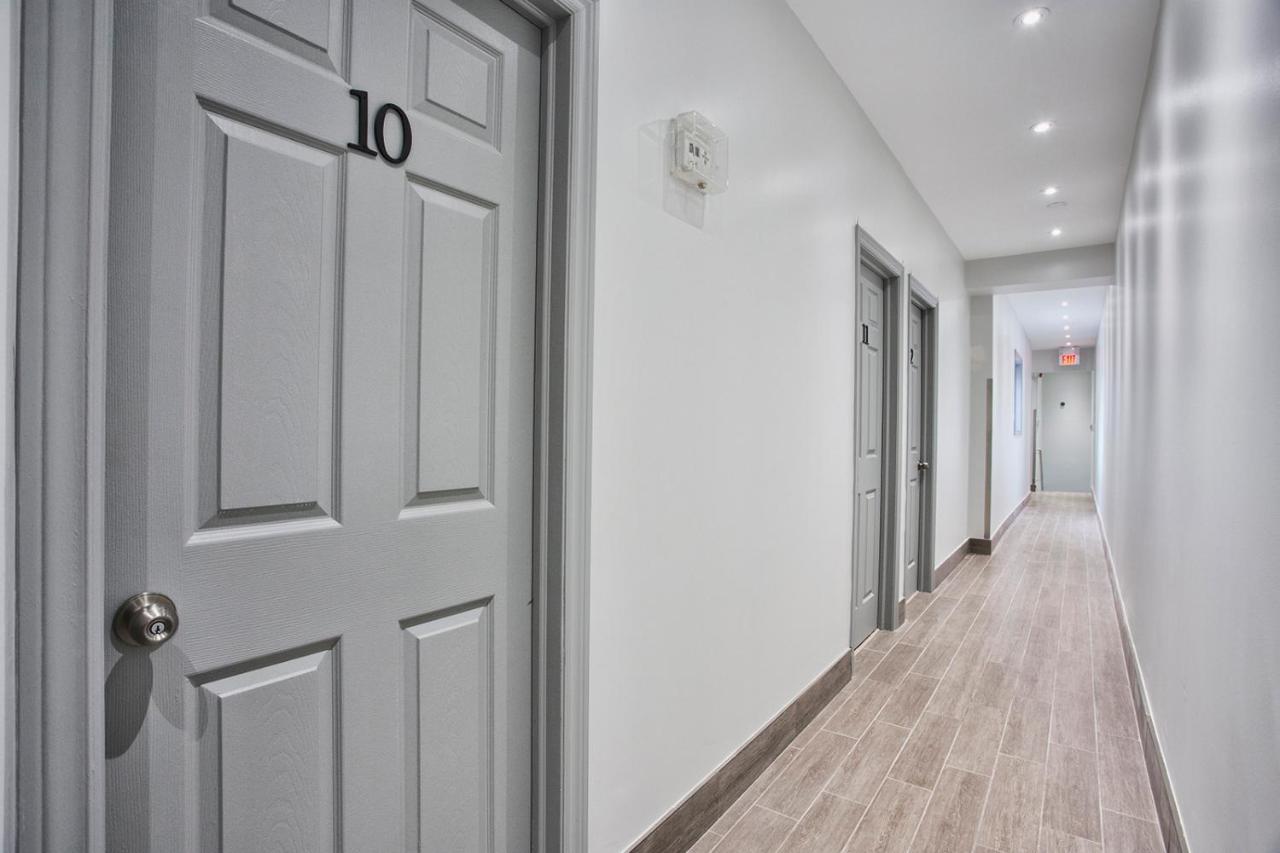 Toronto Rooms And Suites Eksteriør billede